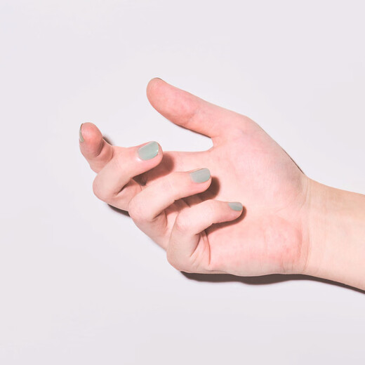 THREE Japan direct mail 2024 summer new natural plant topcoat quick-drying long-lasting new color nail polish 7ml 17 SHELTERING SKY