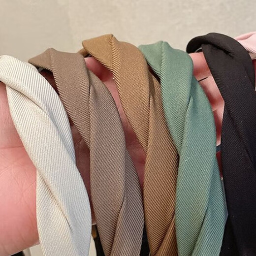 Qiji rabbit high skull headband women's face wash headband wide edge toothed hairpin hairpin headdress simple hair bundle khaki