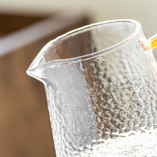 Porcelain brand tea set, hammered glass tea set, simple Japanese style high temperature resistant kung fu tea cup, office teapot, tea tray small set, hammered elegant 7-piece set + round melamine plate, 8 pieces