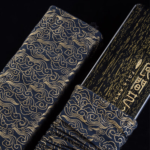 Folk artist's new craft lacquer brushed paulownia floating box wooden solid wood floating box silicone deck fishing gear box buoy box 65CM