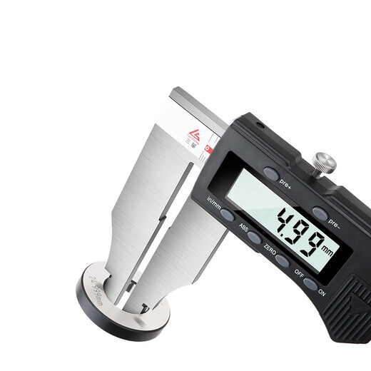 Three-volume large-range digital display caliper 1.5 meters 2 meters high-precision stainless steel large-range oil vernier caliper 0-500-600-1000mm JDV26 range 0-800mm claw length 150mm