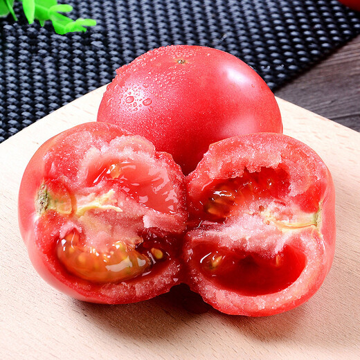 About 500g naturally ripe tomatoes