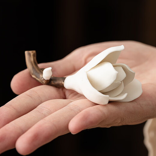 Extremely simple gardenia flower incense stick, ceramic incense stick, pen holder, Dehua white porcelain tea set, tea ceremony accessories, tea table, tea table small ornaments, gardenia flower ornament, small incense stick_White No Specifications
