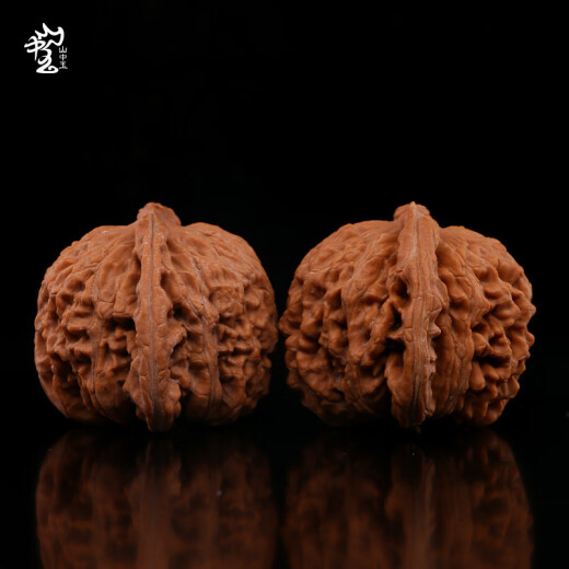 Mountain Jade - Wenwan walnut lion head walnut play walnut Wenwan antique walnut plate walnut hand plate walnut four-story lion head wild core head hand toy men's Mid-Autumn Festival gift selection 41-42MM four-story lion head