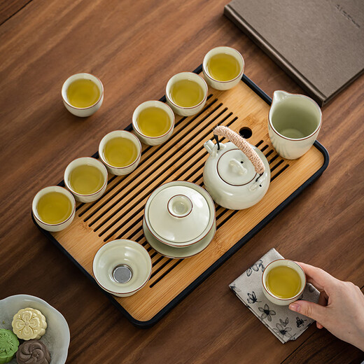 Haozun (HAOZUN) Beige Ru Kiln Kung Fu Tea Set High-end Complete Ceramic Tea Set Teapot Xishi Pot Covered Bowl Tea Cup Tea Tray Beige Ru Kiln <Guyun> Covered Bowl 6 Cups 10 Heads No Specifications