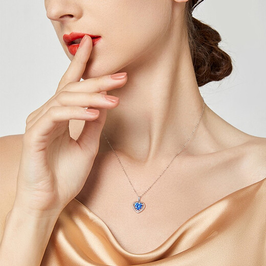 Falinro Ocean Heart Necklace Women's Silver Clavicle Chain Heart-Shaped Pendant Birthday and Valentine's Day Commemorative Gift for Girlfriend and Wife Light Luxury Style-Blue Ocean Heart Necklace Engraving