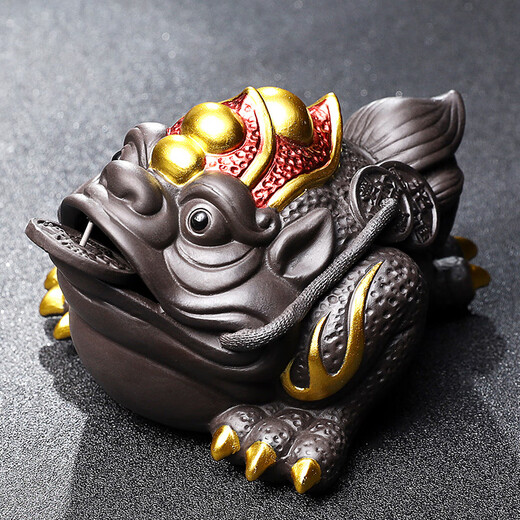 The stars are all full. Purple sand golden toad tea pet can be raised and played with tea table accessories. Tea table three-legged golden toad ornaments with golden toad. Purple sand golden toad tea pet - medium