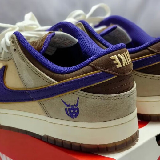 
Nike (NIKE) [Spot] Nike Dunk Low Fashionable and versatile Men's Low Top Casual Board Shoes DQ5009-268 Brown 43