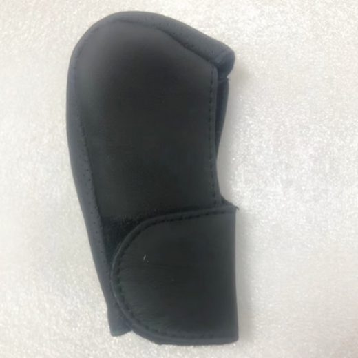 Car gear handle glove, universal leather cover, car gear handle head cover, manual transmission automatic transmission car protective leather case 829 automatic transmission (the button on the gear handle is in the front)