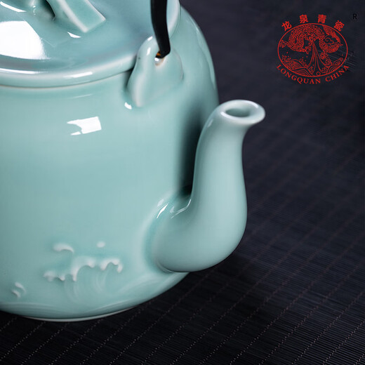 Longquan celadon large-capacity teapot teacup household one pot six-cup ceramic Kung Fu tea set gift box Diyao Tianqing including gift box