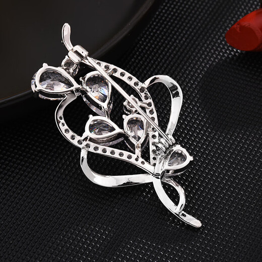 Ancient Nai brooch, high-end women's light luxury corsage, exquisite niche pin fixed buckle, suit, coat, scarf buckle X116 bright bouquet brooch