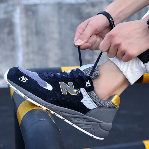 BKB jointly branded Kuqi New Balance men's shoes 580 series shoes women's sports running shoes couples 999 versatile trendy shoes autumn and winter cushioning running shoes new580-14 black gold please choose the appropriate size