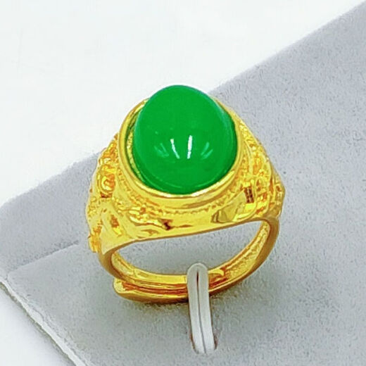 Nanhui Heng'an ring men's domineering square live mouth thickened yellow ring square emerald men's ring length and width 15*17 mm