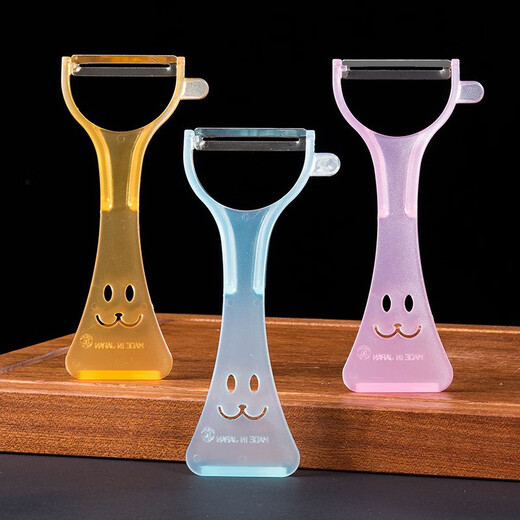 Shimomura (SHIMOMURA) Fruit peeler imported from Japan, kitchen multi-functional spatula, potato peeling tool, fruit and vegetable peeler, smiley face model - random color