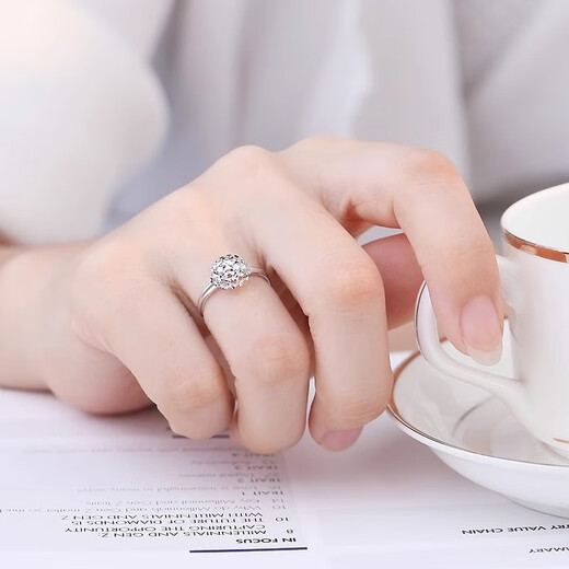 CRD Ke Laidi Spot Sparkling PT950 Platinum Ring Simple Ring Female Ring Birthday Gift 2.85g