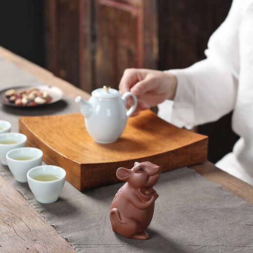 Yuxuan purple sand tea pet attracts wealth, lucky rat, Ruyi ornaments, tea toys, tea art handmade, can nourish the zodiac, tea tray, tea insect home, Ruyi rat, red mud