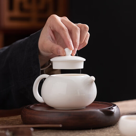 Tangfeng mutton-fat jade porcelain Xishi pot home office white porcelain tea single pot ceramic Kung Fu tea set hand-held pot for one person to drink tea Xiangxue Xishi pot + 2 cups + male cup + Fangshe tea tray