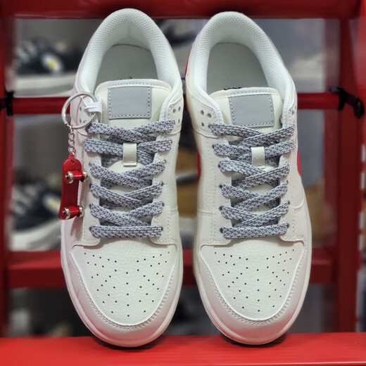 Zhijia Ge SB Dunk Low sup co-branded beige and red low-top casual sports sneakers DQ1098-333 DQ1098 36.5