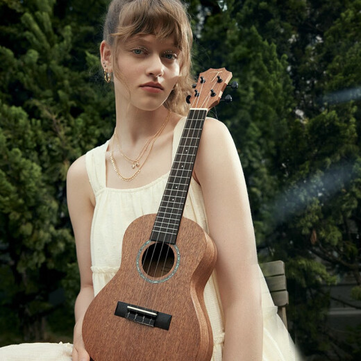 Tom T5 ukelele chapa principiante t5s guitarra pequeña estudiantes adultos adultos machos y mujeres uklili T5 de 21 pulgadas (vone + cuerda de carbono)