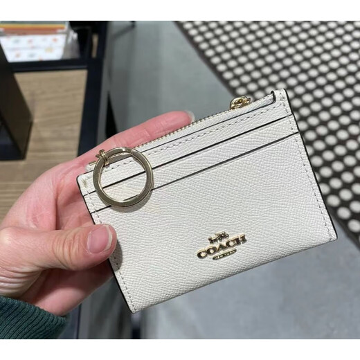 COACH multi-card slot keychain pendant ID cowhide printed card holder milk tea color logo stitching pleated card holder
