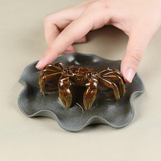 Zun Pot Tea Pet Ornaments Purple Clay Color-Changing Crabs from All Directions Can Bring Good Luck Color-Changing Crabs Lotus Leaf Green