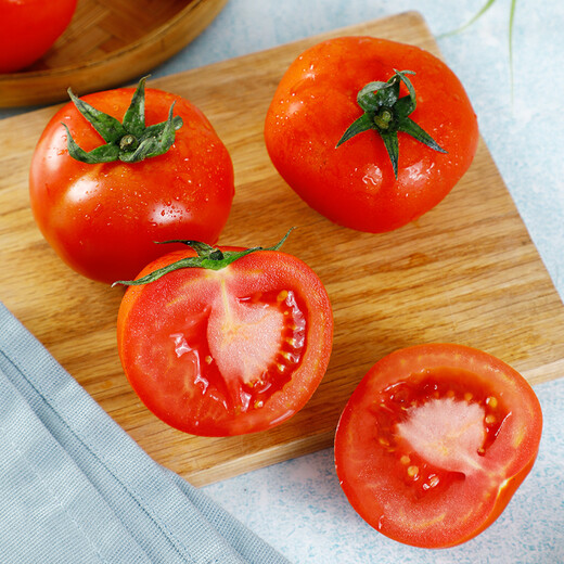 About 500g naturally ripe tomatoes