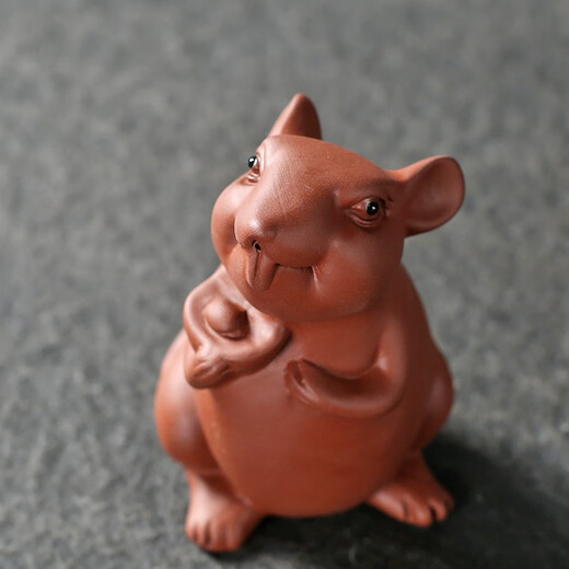 Yuxuan purple sand tea pet attracts wealth, lucky rat, Ruyi ornaments, tea toys, tea art handmade, can nourish the zodiac, tea tray, tea insect home, Ruyi rat, red mud