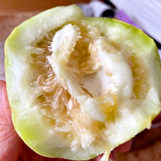 Shouhe Tianbao Melon Seeds, Rock Candy Small Melon, Southern Fruit with Thin Skin and Early Maturity, RBen Tianbao Melon Seeds, 50 capsules/crunchy and sweet