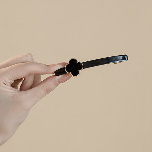 Chimera (CHIMERA) four-leaf clover hairpin on the back of the head for women, Korean style one-word clip, hairpin, gas spring clip, birthday gift for girls