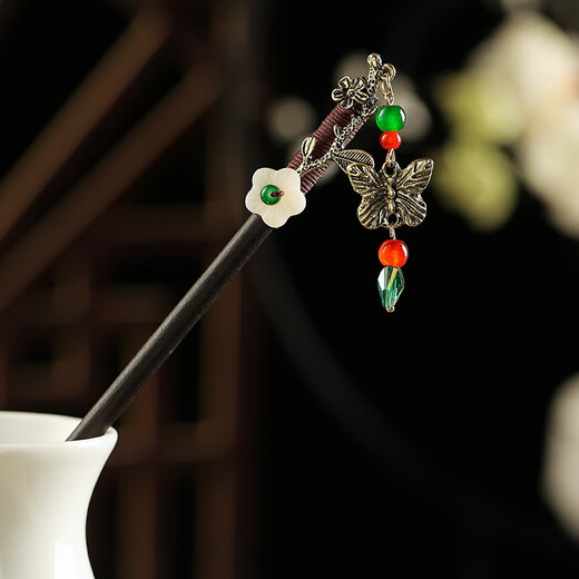 Mr. Ouyang's antique retro imitation Hetian jade petal hairpin, ancient Hanfu tassel step headband, modern girls' hairpin, maple leaf like red