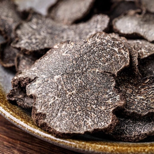 Fresh Muhei dried truffle slices 100g fully mature dried truffle slices quality screening precious ingredients family banquet gourmet food source straight