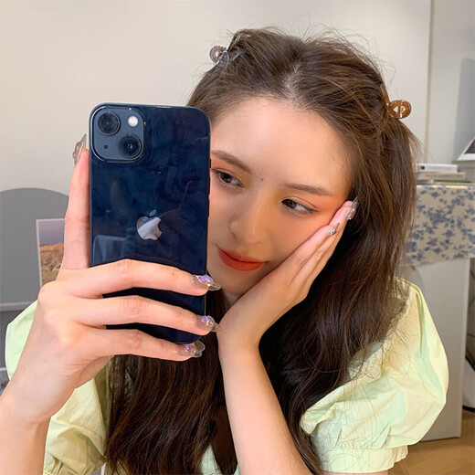 Xiang Wan hair clip 4-piece set small shark clip broken hair small grab clip hair clip simple bangs clip headdress broken hair clip hair accessories