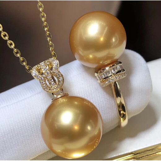 Junso Pearl South Sea Gold Beads South Sea Gold Beads Pendant Perfect Round 14mm Single Pearl Necklace Ring Temperament Simple Queen Pearl Set Ring + Pendant