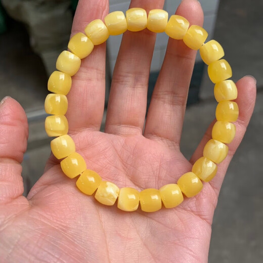 Boutique natural beeswax bracelets, amber, Russian chicken oil, single circle men's and women's bracelets, play buckets, white honey 10x8mm pier bracelets (23 pieces per piece)