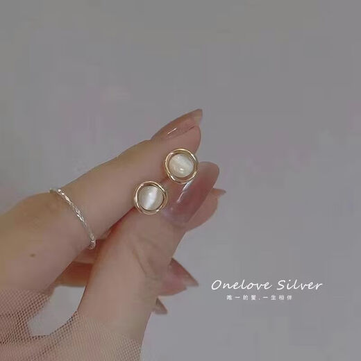 Zhongyi Silver Earrings 9999 Sterling Silver Korean Freshwater Pearl Earrings for Women Retro French Elegant Silver Needle Temperament F85-99 Buy a Set of Four