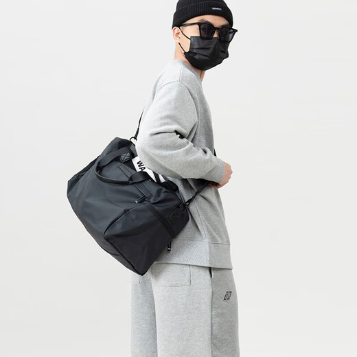 Pull back fitness bag men's wet and dry separation swimming sports training storage bag large capacity travel bag women's business trip luggage bag black