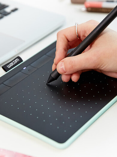 Wacom digital tablet pressure sensor pen CTL672/472/6100/690 时pth660/651/650 capacitor pen PTH651/451/851 0x0cm