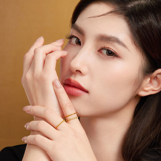 Lukfook Jewelry Gold Ring Solid Ring Solid Gold Couple Ring Price No. 5 - About 0.96g