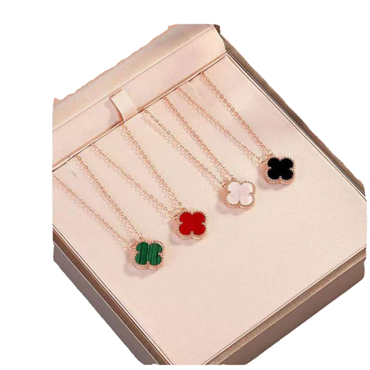 Fat Donglai's same 18K gold four-leaf clover necklace, new light luxury women's rose gold clavicle chain for girlfriend's birthday, gold and red agate necklace + packaging