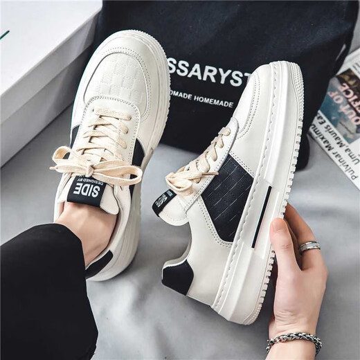 Schuhe für Männer im Sommer atmungsaktueller dicker einziger trendiger vielseitiger Sportschuhe für Männer in Herrenbrettschuhen atmungsaktive trendige Schuhe Fashion Casual Schuhe 9906 Weiß und Schwarz 41