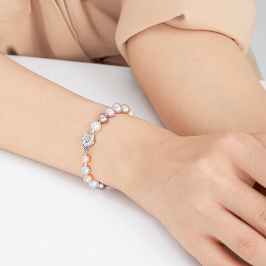 Lukfook Jewelry Freshwater Pearl Bracelet Ag925 Flower Shape Buckle Symphony Pearl Bracelet Birthday Gift for Women Total Weight Approximately 10.68 Grams