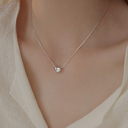 Senqi Love 925 Silver Necklace Women's Clavicle Chain Light Luxury High-end Pendant Necklace Jewelry Christmas Gift for Girlfriend Love Necklace 925 Silver
