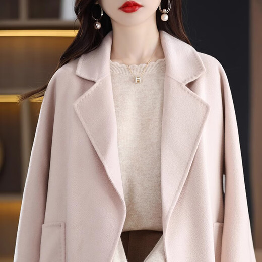 Yu Zhaolin round neck lace knitted bottoming shirt for women spring, autumn and winter 2025 new long-sleeved loose soft waxy pullover sweater