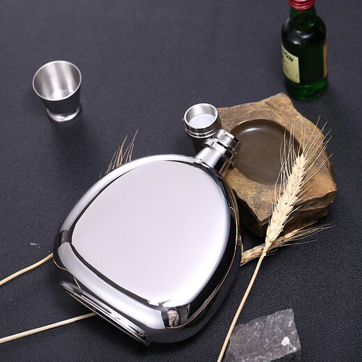 Maduro304 Stainless Steel Large Wine Bottle Outdoor Carry Convenient Kettle Large Capacity Wine Bottle 17 ounces 1 Jin Jin is equal to 0.5 kilograms with engraving customization