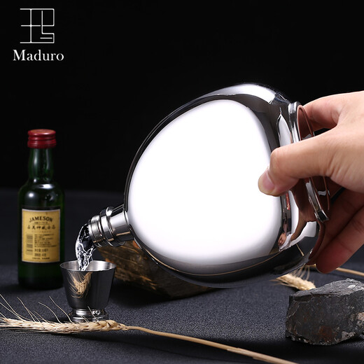 Maduro304 Stainless Steel Large Wine Bottle Outdoor Carry Convenient Kettle Large Capacity Wine Bottle 17 ounces 1 Jin Jin is equal to 0.5 kilograms with engraving customization