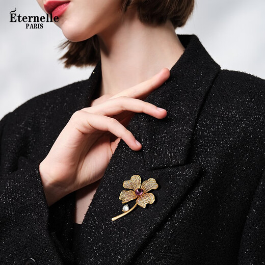 Eternelle French eternal flower brooch high-end 2025 new niche light luxury temperament corsage accessories colorful green