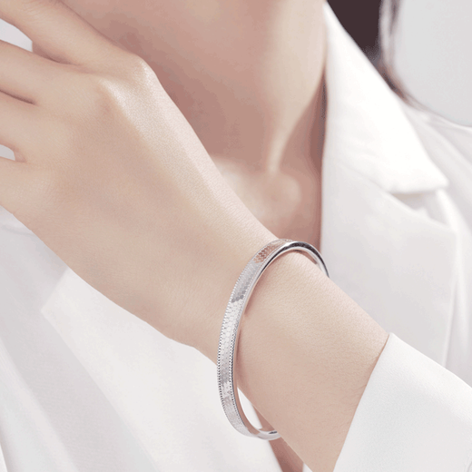 Gaibaolou pt950 platinum bracelet for women platinum bracelet platinum dragon scale bracelet PT999 customized New Year's Day gift No. 50 6mm20g