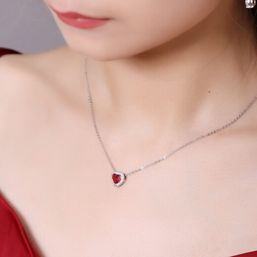 GEM STONE KING red zircon necklace 925 silver inlaid with colored gemstones heart-shaped necklace cute and playful as a Valentine's Day gift for your girlfriend