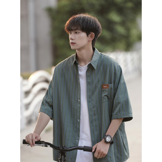 Zhiwei japanische Streife kurzärmeliges Hemd Herren Sommer Dünndesign Top Jacket Trendy Marke Style Hong Kong Style Cloth CS102 Meter Weiß L [Empfohlen 110-130jin [Jin entspricht 0,5 kg]]