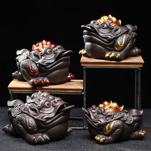 The stars are all full. Purple sand golden toad tea pet can be raised and played with tea table accessories. Tea table three-legged golden toad ornaments with golden toad. Purple sand golden toad tea pet - medium